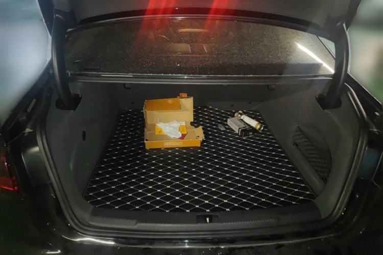 Used Audi A6L 2018 30th Anniversary Edition 35 TFSI Fashion Model Trunk