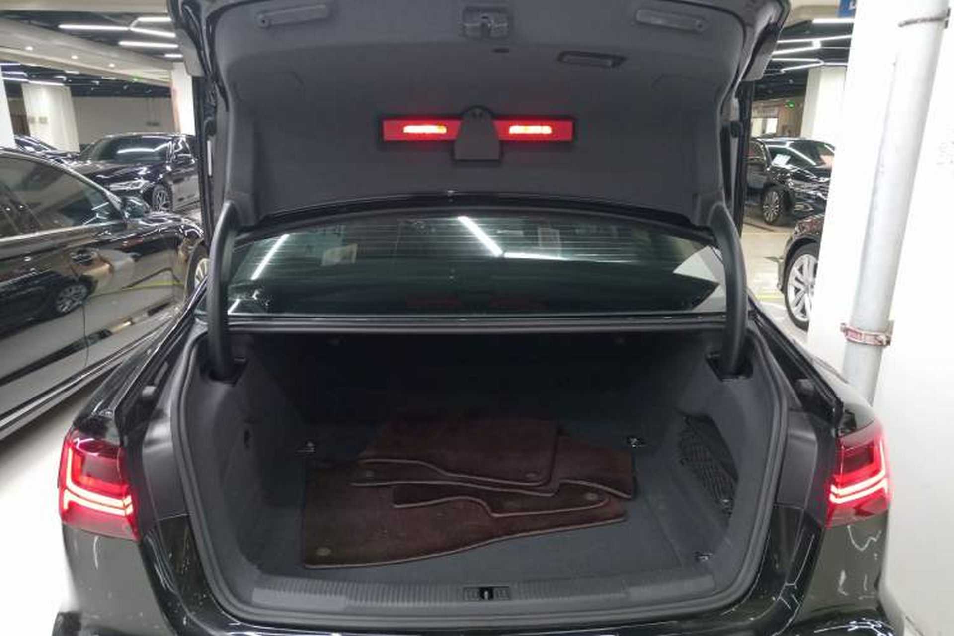 Used Audi A6L 2018 30th Anniversary Edition 35 TFSI Fashion Model Trunk