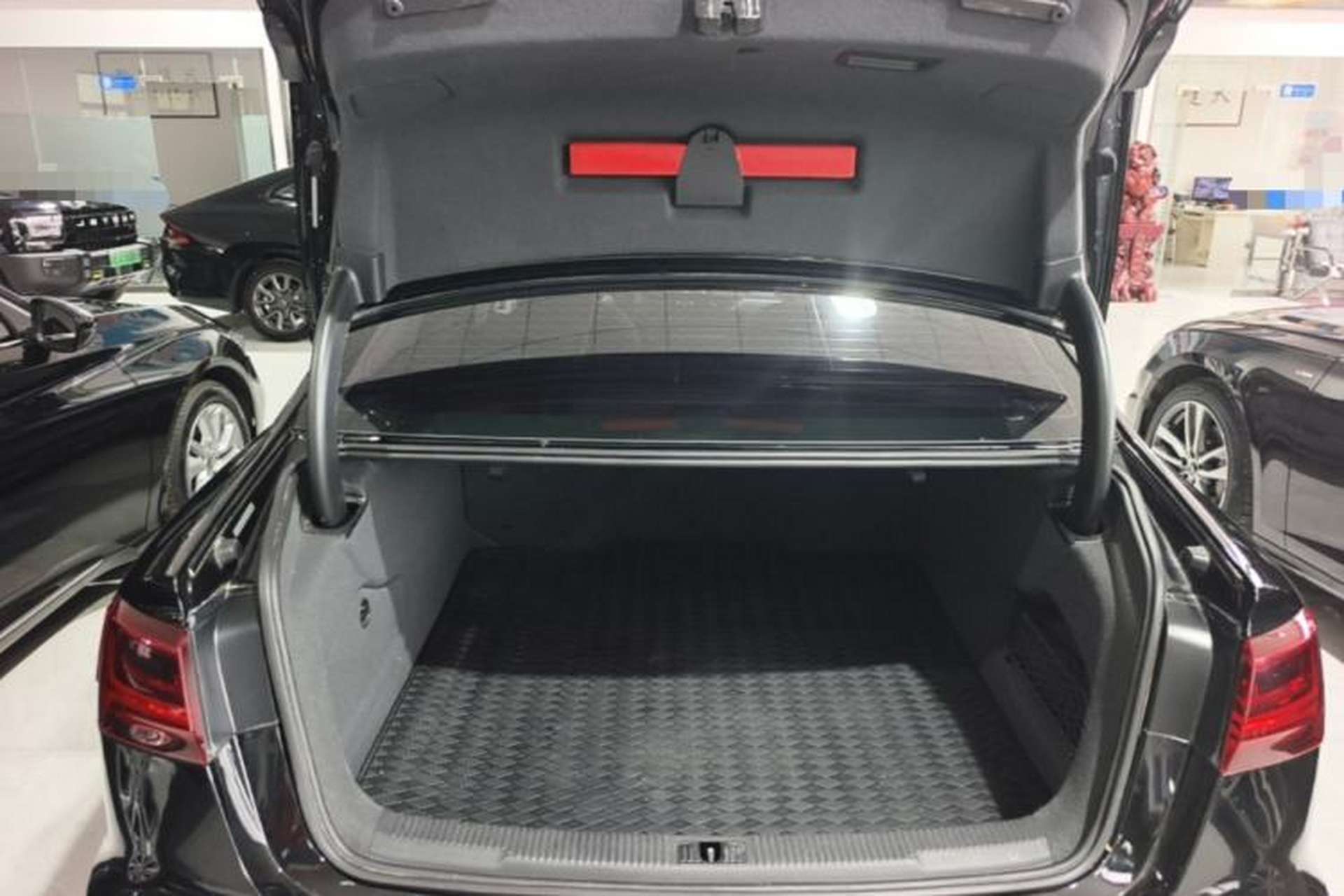 Used Audi A6L 2018 30th Anniversary Edition 35 TFSI Fashion Model Trunk