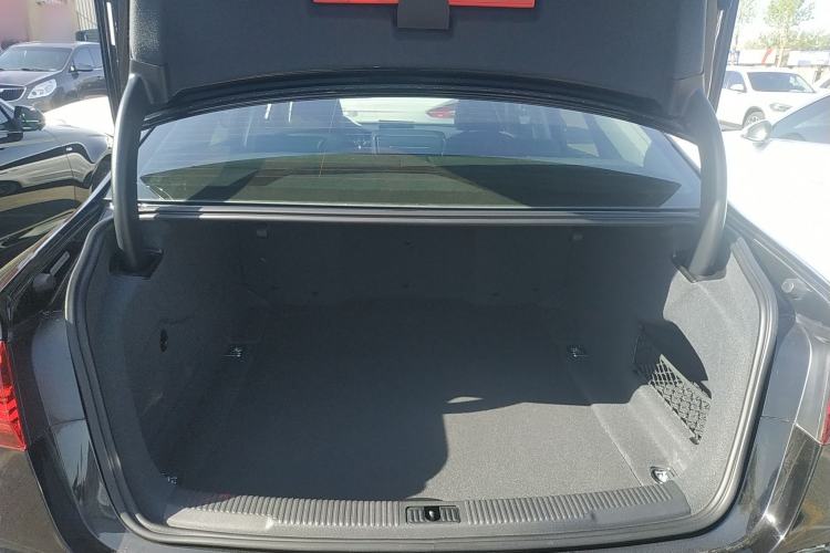 Used Audi A6L 2018 30th Anniversary Edition 35 TFSI Fashion Model Trunk