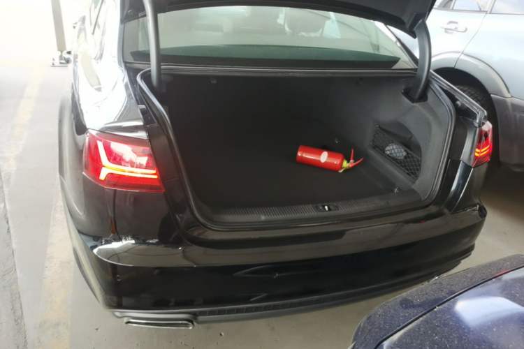 Used Audi A6L 2018 35 TFSI Collector's Edition Trunk