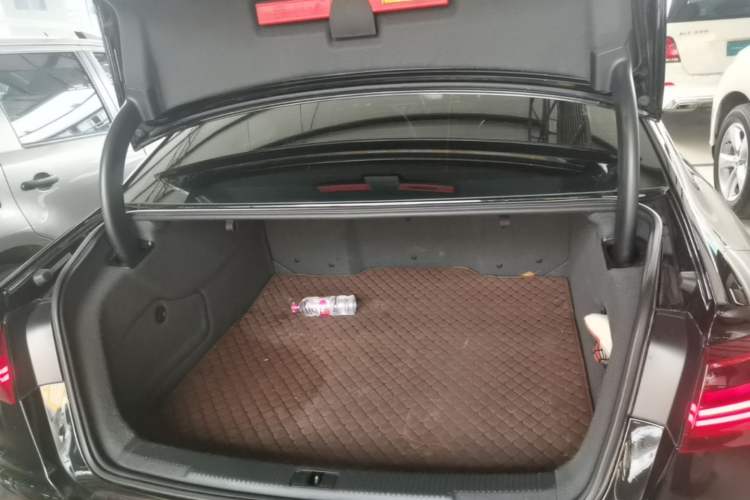 Used Audi A6L 2018 30th Anniversary Edition TFSI Trendy Model Trunk