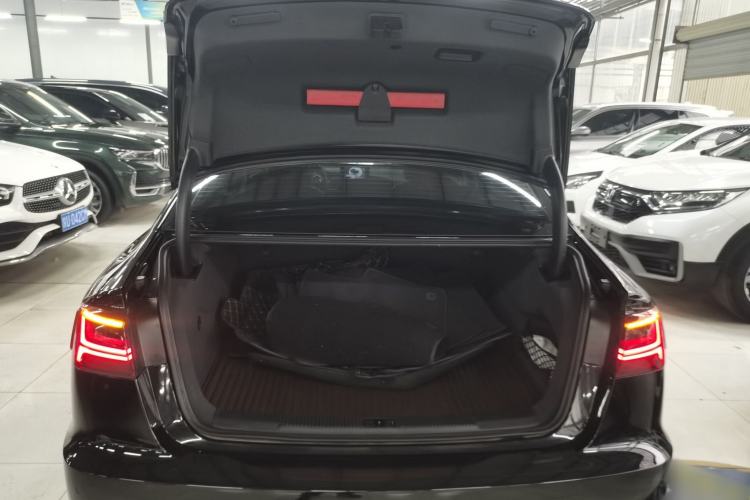 Used Audi A6L 2018 30th Anniversary Edition 35 TFSI Fashion Model Trunk