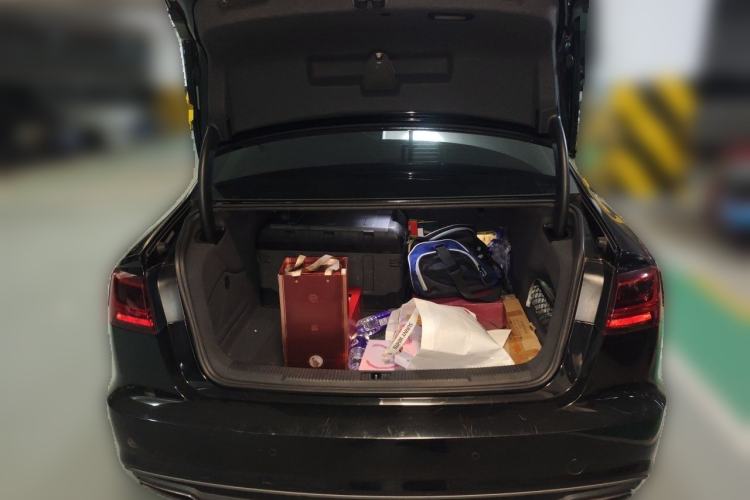 Used Audi A6L 2018 30th Anniversary Edition 35 TFSI Fashion Model Trunk
