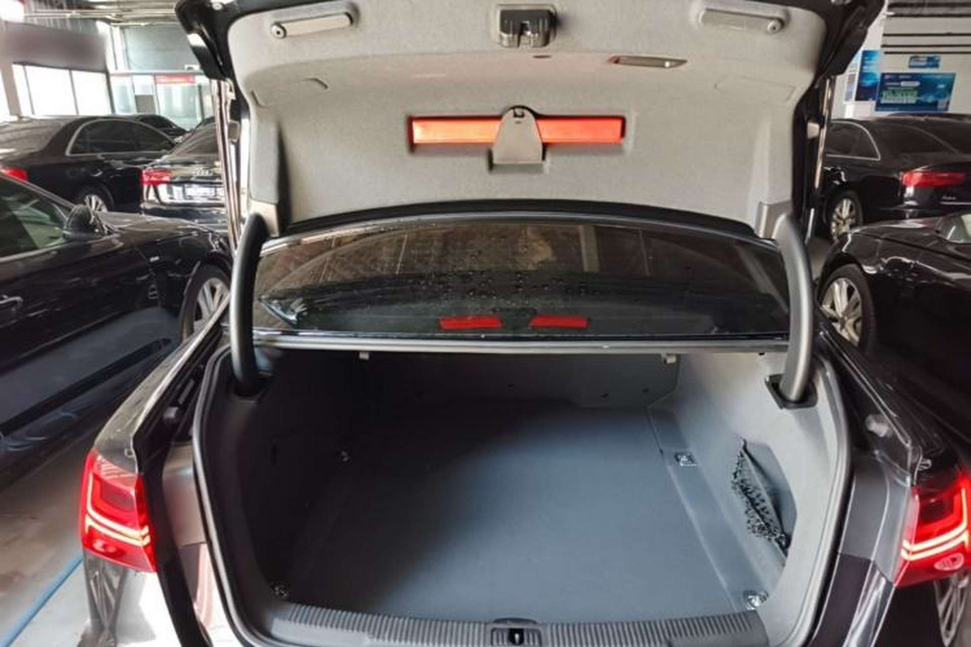 Used Audi A6L 2018 35 TFSI Collector's Edition Trunk