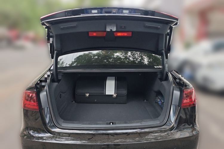Used Audi A6L 2018 30th Anniversary Edition 35 TFSI Fashion Model Trunk