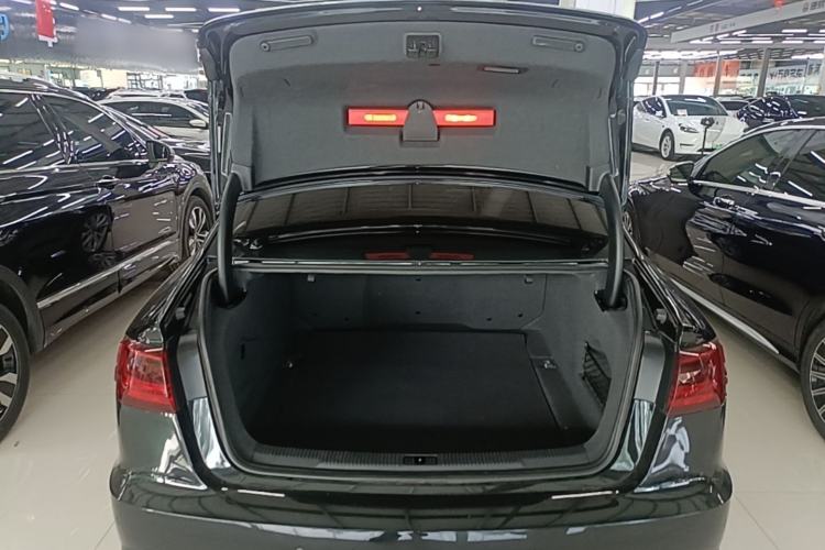 Used Audi A6L 2018 30th Anniversary Edition 35 TFSI Fashion Model Trunk