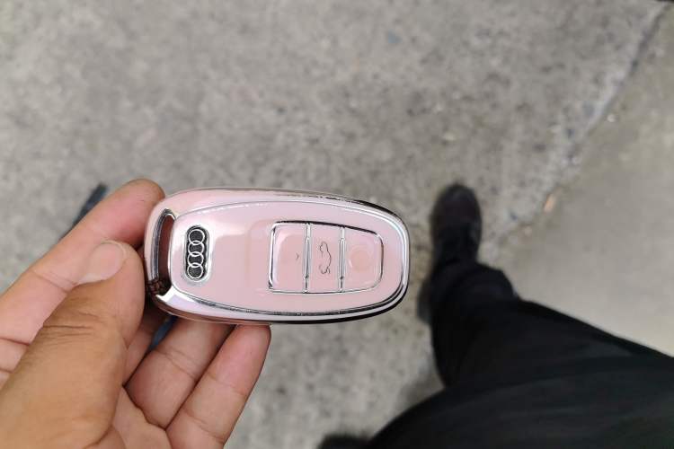 Used Audi A6L 2018 30th Anniversary Edition 35 TFSI Fashion Model Vehicle Key