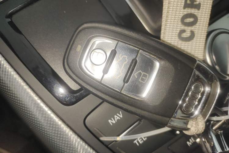 Used Audi A6L 2018 30th Anniversary Edition 35 TFSI Fashion Model Vehicle Key