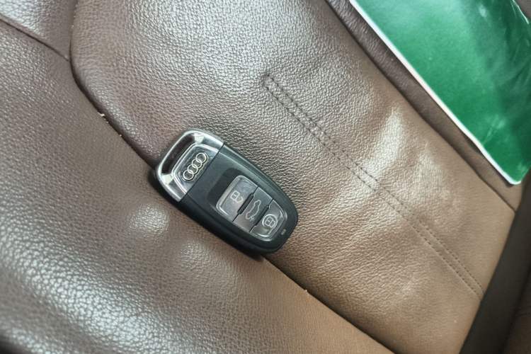 Used Audi A6L 2018 30th Anniversary Edition 35 TFSI Fashion Model Vehicle Key