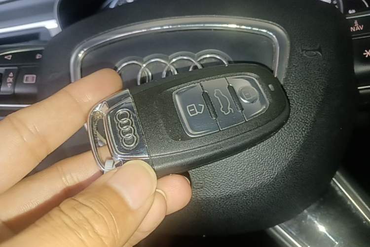 Used Audi A6L 2018 30th Anniversary Edition 35 TFSI Fashion Model Vehicle Key