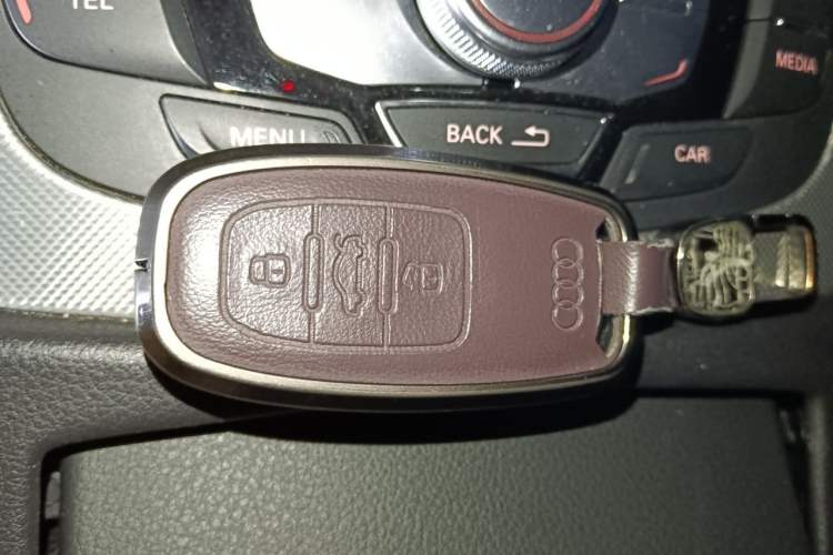 Used Audi A6L 2018 30th Anniversary Edition 35 TFSI Fashion Model Vehicle Key