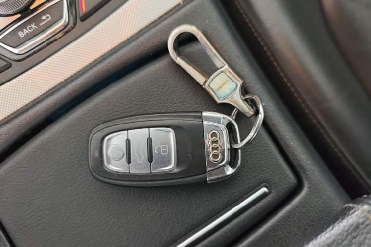Used Audi A6L 2018 30th Anniversary Edition TFSI Trendy Model Vehicle Key