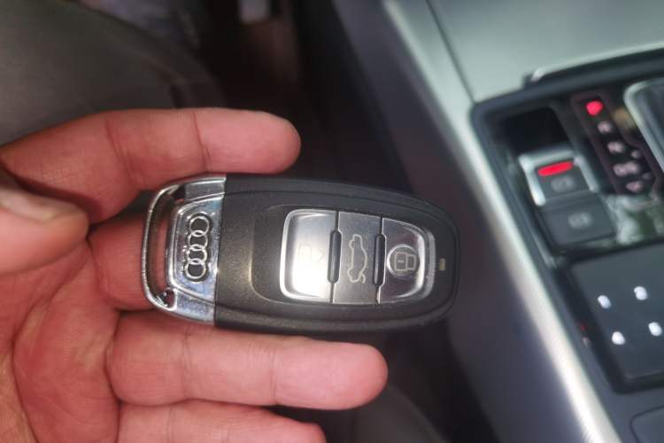 Used Audi A6L 2018 35 TFSI Collector's Edition Vehicle Key