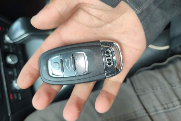Used Audi A6L 2018 35 TFSI Collector's Edition Vehicle Key