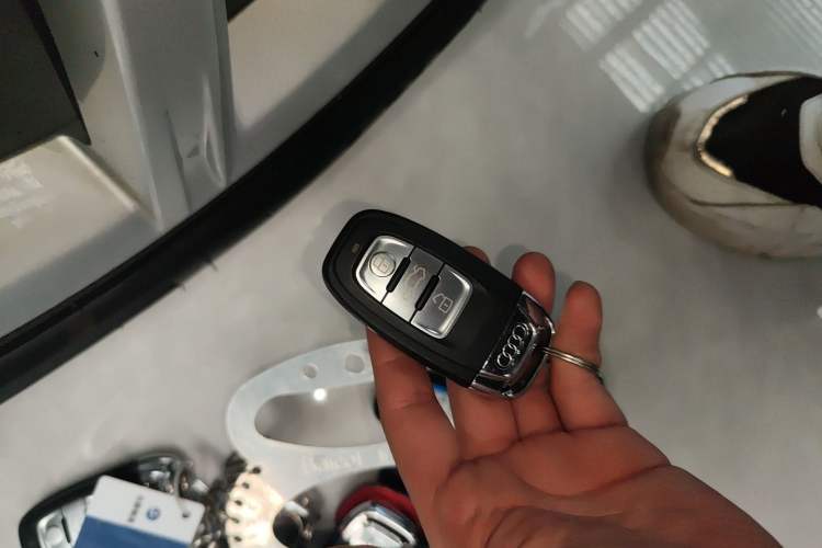 Used Audi A6L 2018 30th Anniversary Edition TFSI Trendy Model Vehicle Key