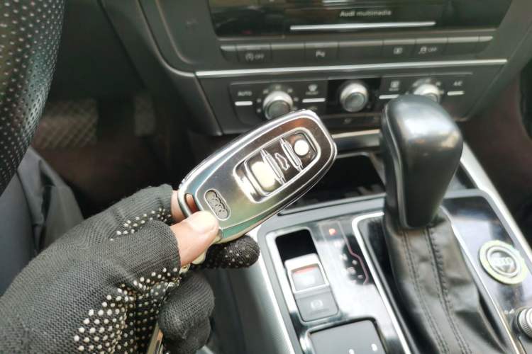 Used Audi A6L 2018 30th Anniversary Edition 35 TFSI Fashion Model Vehicle Key