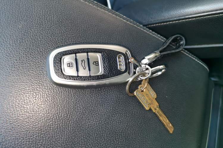 Used Audi A6L 2018 35 TFSI Collector's Edition Vehicle Key