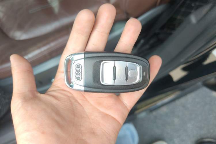 Used Audi A6L 2018 30th Anniversary Edition 35 TFSI Fashion Model Vehicle Key