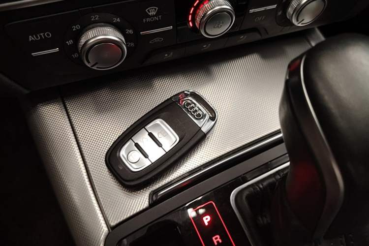 Used Audi A6L 2018 30th Anniversary Edition TFSI Trendy Model Vehicle Key