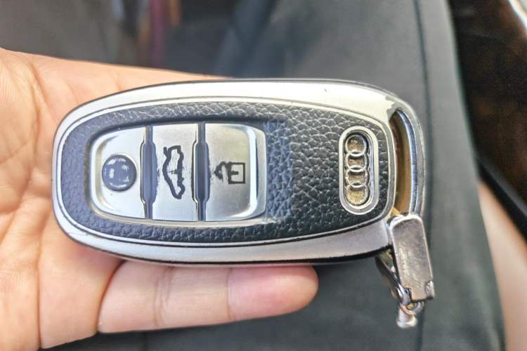 Used Audi A6L 2018 30th Anniversary Edition 35 TFSI Fashion Model Vehicle Key
