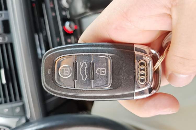 Used Audi A6L 2018 35 TFSI Collector's Edition Vehicle Key