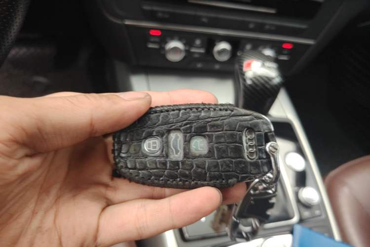 Used Audi A6L 2018 30th Anniversary Edition 35 TFSI Fashion Model Vehicle Key