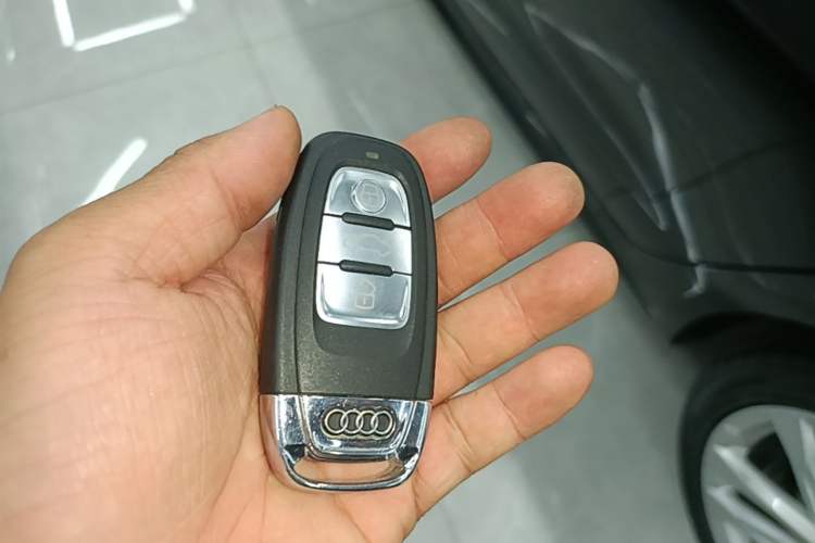 Used Audi A6L 2018 30th Anniversary Edition 45 TFSI quattro Sport model Vehicle Key
