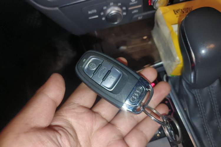 Used Audi A6L 2018 35 TFSI Collector's Edition Vehicle Key