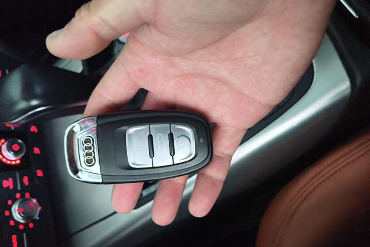 Used Audi A6L 2018 30th Anniversary Edition 35 TFSI Fashion Model Vehicle Key