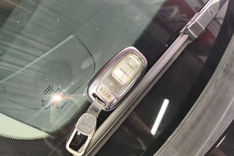 Used Audi A6L 2018 30th Anniversary Edition 35 TFSI Fashion Model Vehicle Key