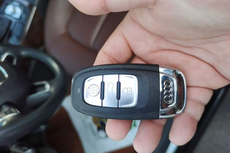 Used Audi A6L 2018 30th Anniversary Edition 35 TFSI Fashion Model Vehicle Key