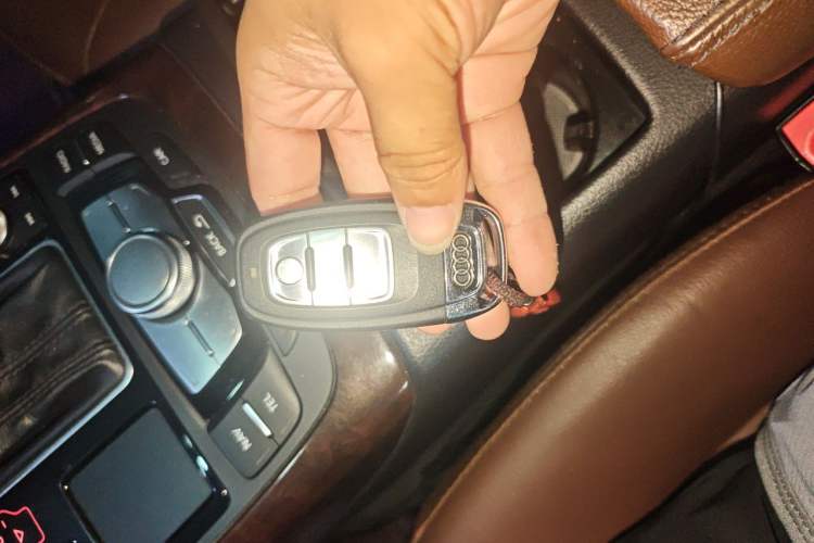 Used Audi A6L 2018 30th Anniversary Edition 35 TFSI Fashion Model Vehicle Key