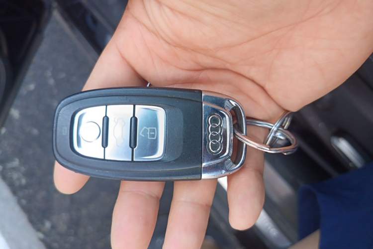 Used Audi A6L 2018 35 TFSI Collector's Edition Vehicle Key