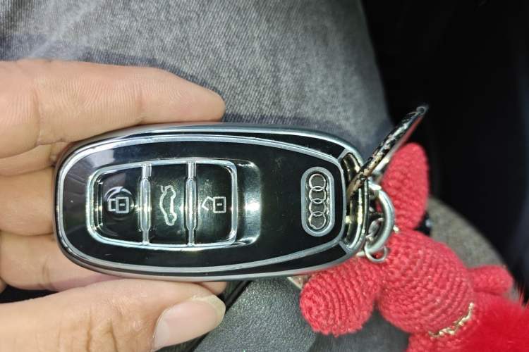 Used Audi A6L 2018 30th Anniversary Edition 35 TFSI Fashion Model Vehicle Key