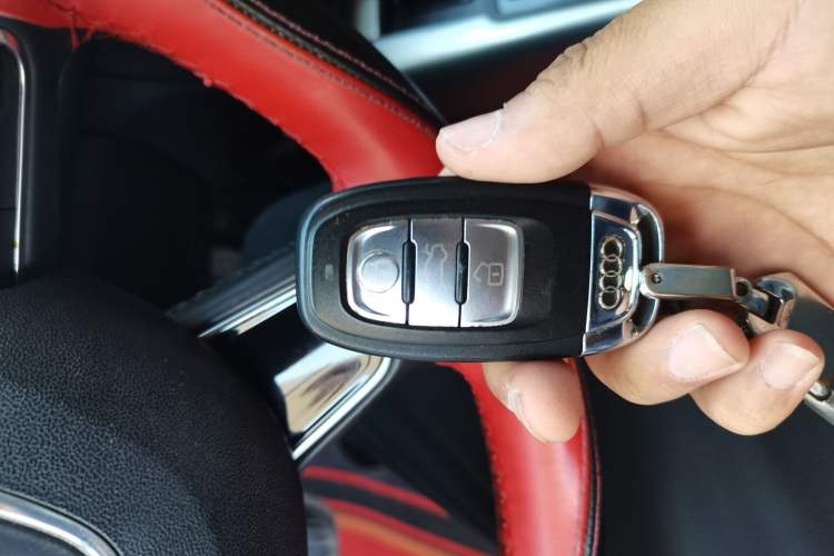 Used Audi A6L 2018 30th Anniversary Edition 35 TFSI Fashion Model Vehicle Key