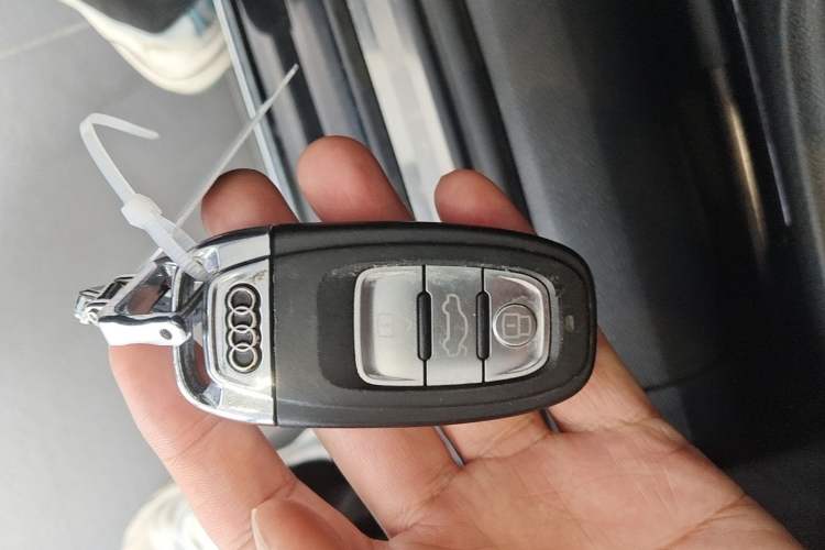 Used Audi A6L 2018 30th Anniversary Edition TFSI Trendy Model Vehicle Key