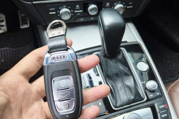 Used Audi A6L 2018 30th Anniversary Edition 35 TFSI Fashion Model Vehicle Key