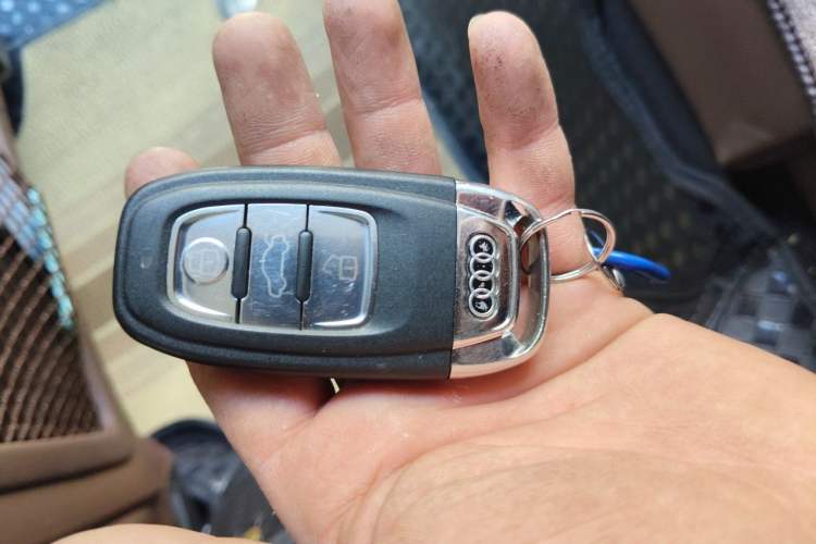 Used Audi A6L 2018 30th Anniversary Edition 35 TFSI Fashion Model Vehicle Key