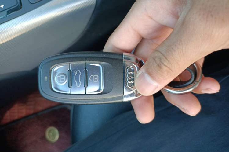 Used Audi A6L 2018 35 TFSI Collector's Edition Vehicle Key