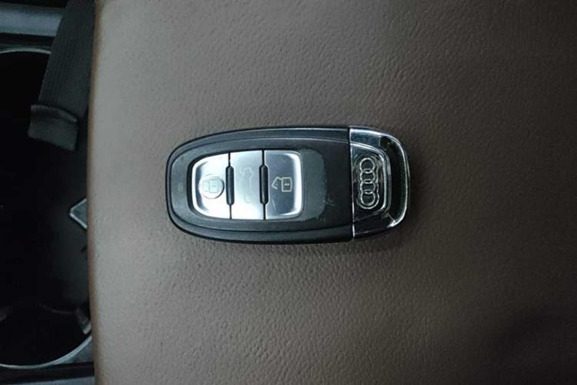 Used Audi A6L 2018 30th Anniversary Edition 35 TFSI Fashion Model Vehicle Key