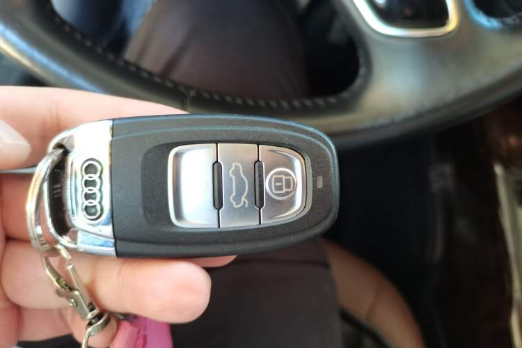 Used Audi A6L 2018 30th Anniversary Edition TFSI Trendy Model Vehicle Key