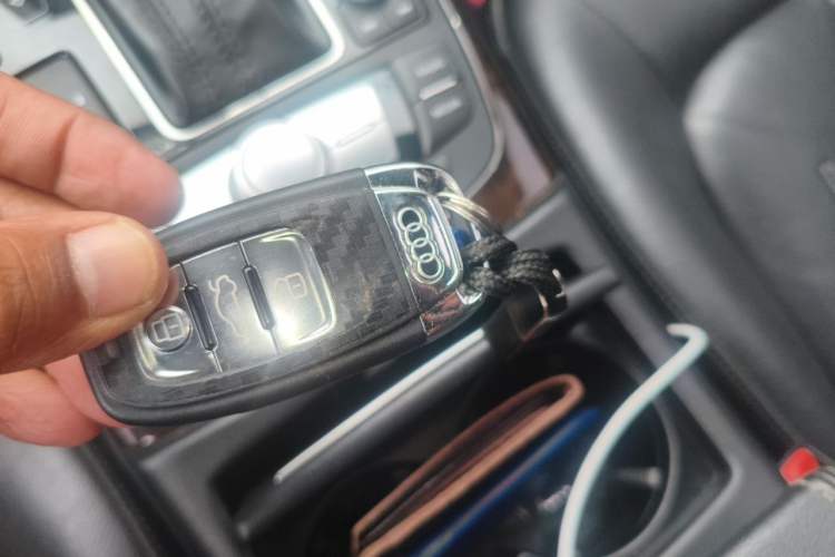 Used Audi A6L 2018 35 TFSI Collector's Edition Vehicle Key