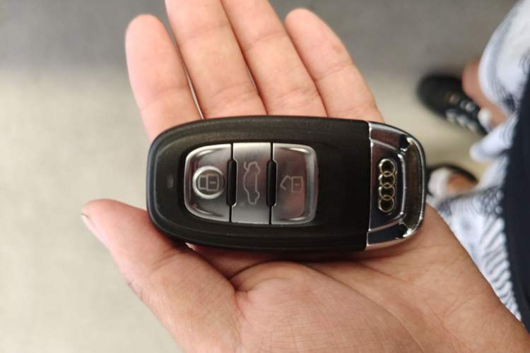 Used Audi A6L 2018 30th Anniversary Edition 35 TFSI Fashion Model Vehicle Key