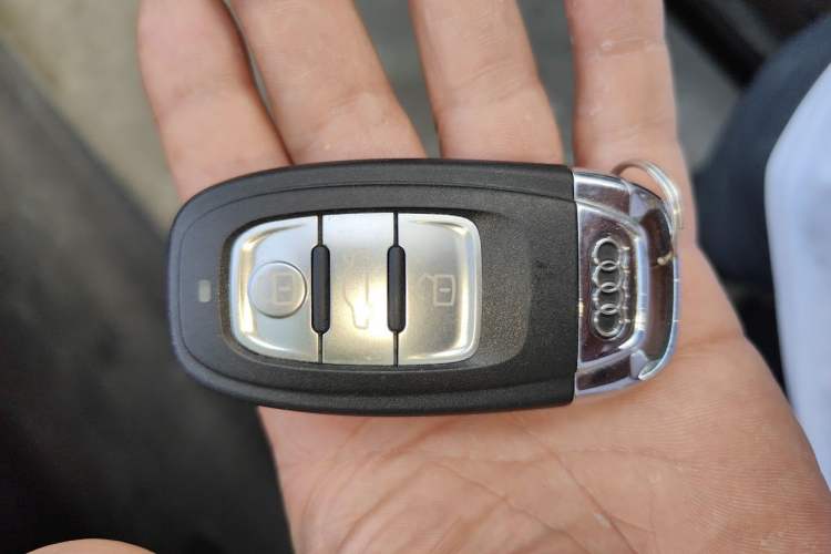 Used Audi A6L 2018 30th Anniversary Edition 35 TFSI Fashion Model Vehicle Key