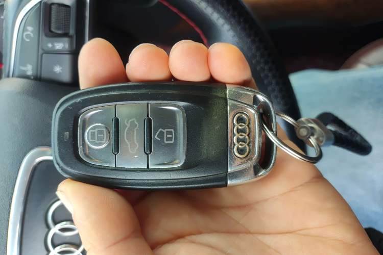Used Audi A6L 2018 30th Anniversary Edition 35 TFSI Fashion Model Vehicle Key