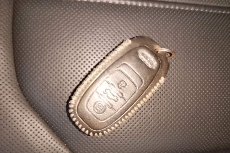Used Audi A6L 2018 30th Anniversary Edition 45 TFSI quattro Luxury Model Vehicle Key