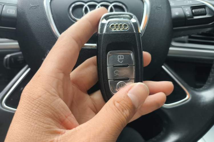 Used Audi A6L 2018 30th Anniversary Edition TFSI Trendy Model Vehicle Key