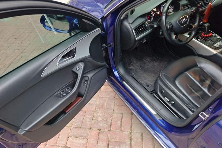 Used Audi A6L 2018 30th Anniversary Edition TFSI Trendy Model Driver Seat