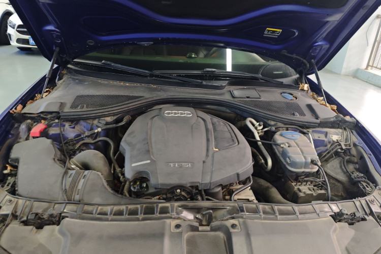 Used Audi A6L 2018 30th Anniversary Edition TFSI Trendy Model Engine Bay